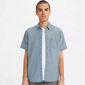 Levi’s®Classic Standard Shirt
